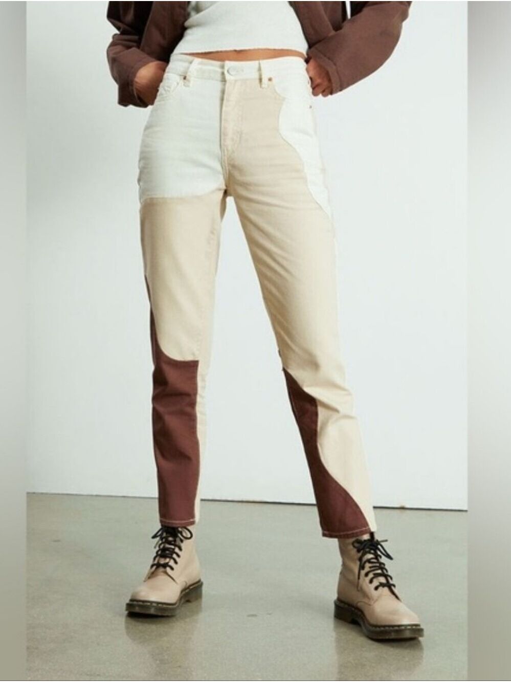 PACSUN ECO TAN & BROWN PANELED HIGH RISE MOM JEANS SIZE 26 LIKE NEW!